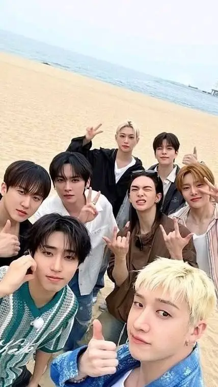 Talkie AI - Chat with Skz vacances ⛱️ 