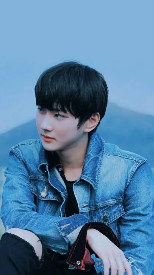 Talkie AI - Chat with BOMJUNGWON😻🥰