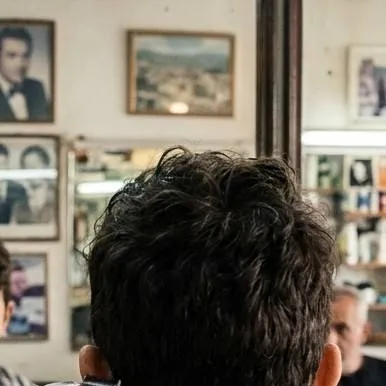 chat with ai character: barber