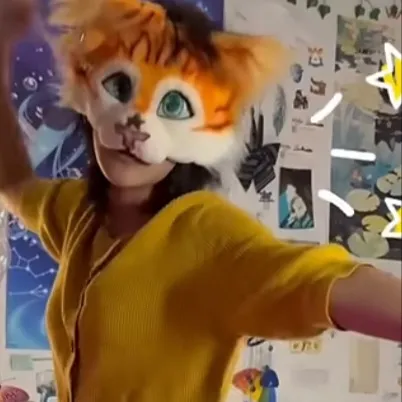 chat with ai character: Amber