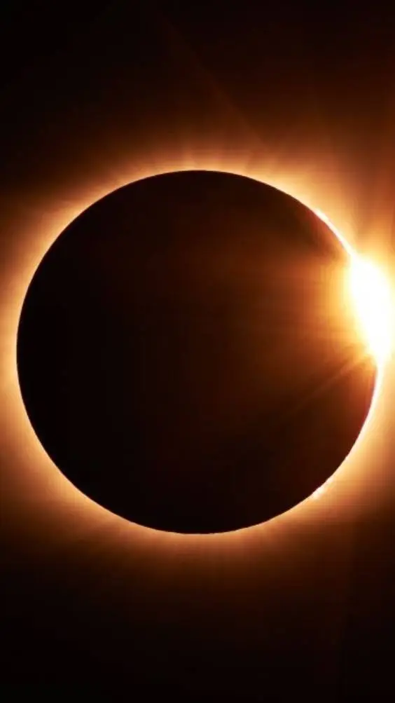 ai character: ☀️ Eclipse 🌕 background