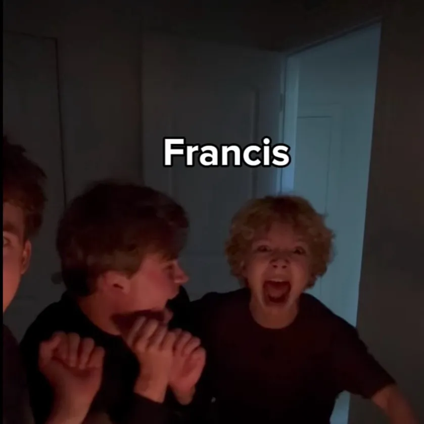 chat with ai character: Francis!!!