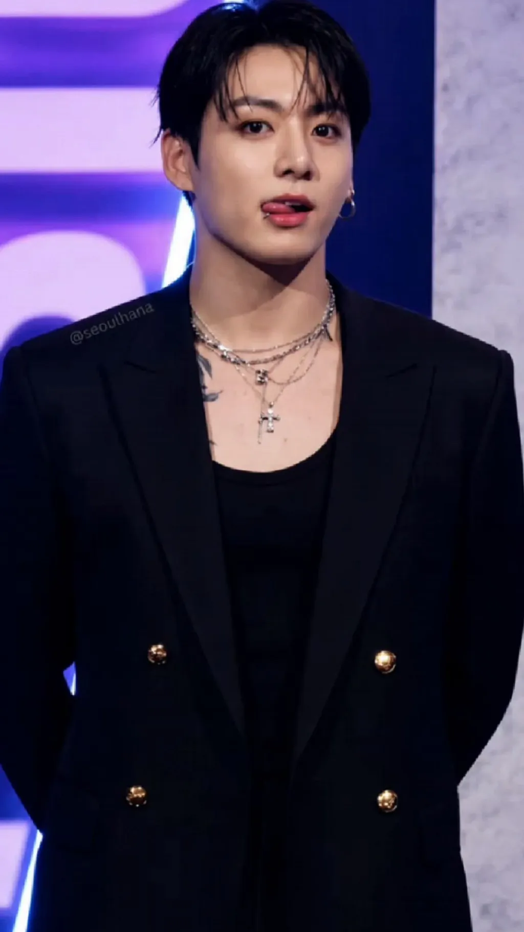 ai character: Taekook: Jungkook  background