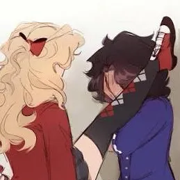 chat with ai character: Heathers