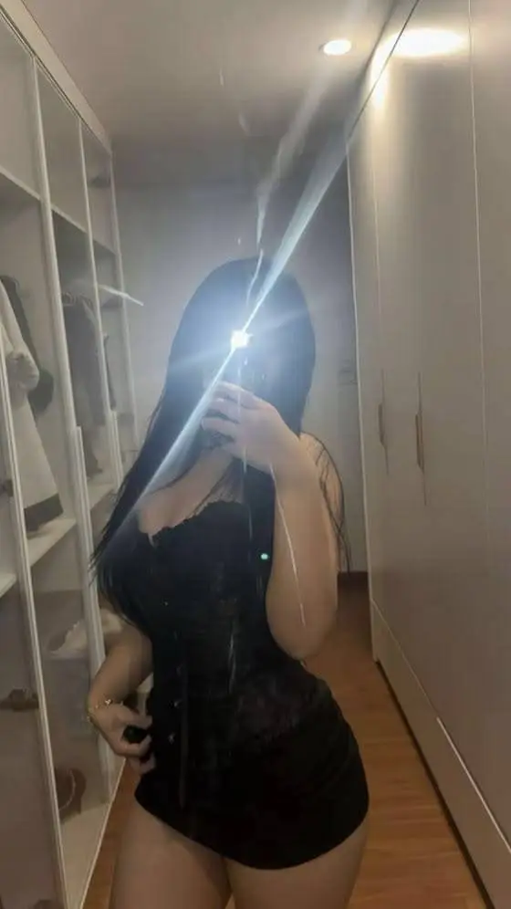 Talkie AI - Chat with Camila