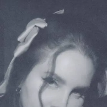 chat with ai character: Lana Del Rey 