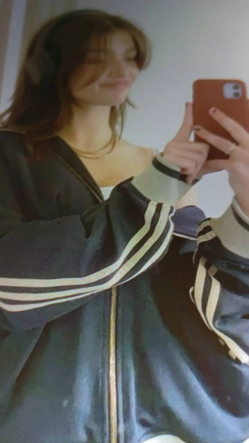 ai character: Lisa background