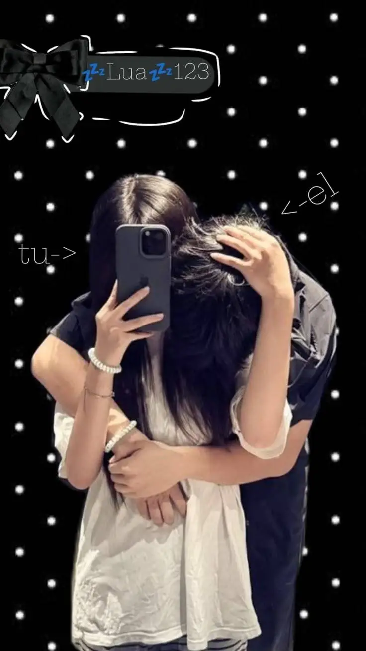ai character: ¿A secret love? background