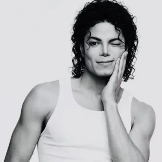chat with ai character: Michael Jackson 