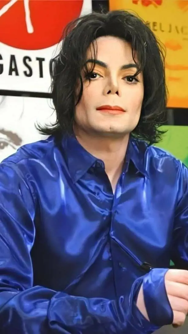 ai character: Michael Jackson  background