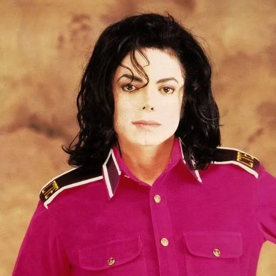 chat with ai character: Michael Jackson 