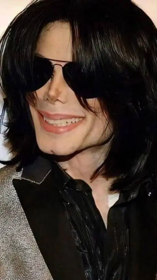 ai character: Michael Jackson  background