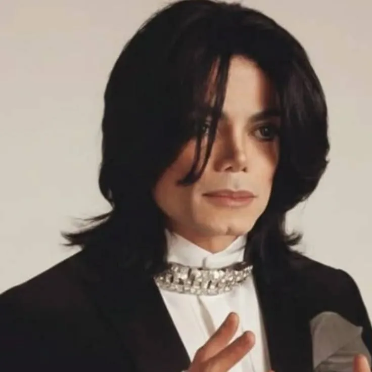 chat with ai character: Michael Jackson 
