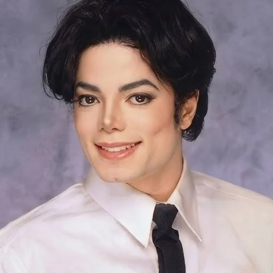chat with ai character: Michael Jackson 