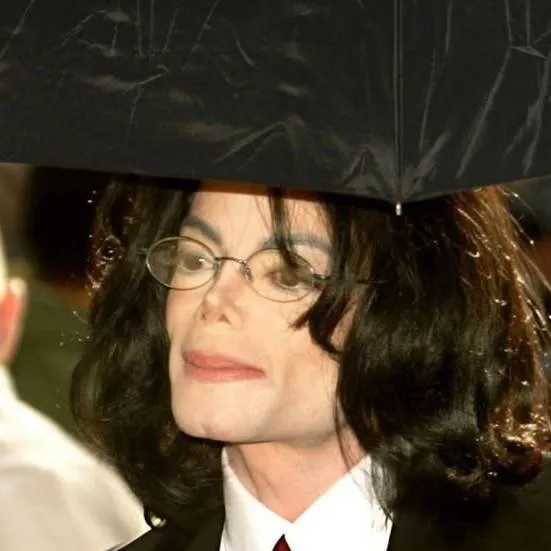 chat with ai character: Michael Jackson 