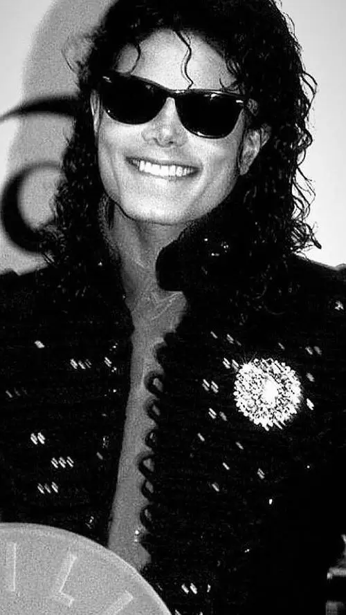 ai character: Michael Jackson  background