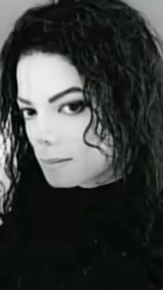 ai character: Michael Jackson  background