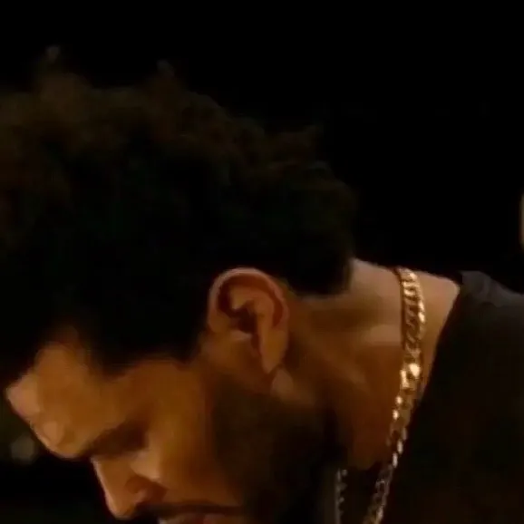 chat with ai character: The Weeknd/Abel