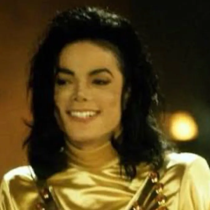 chat with ai character: Michael Jackson