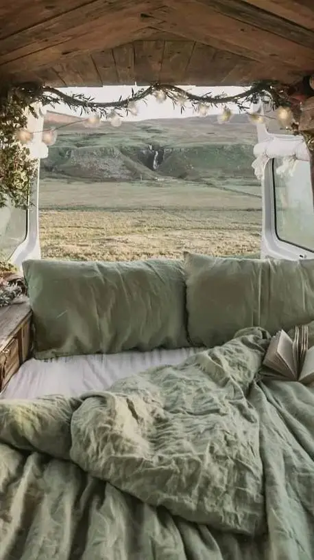 ai character: ROAD TRIP  background