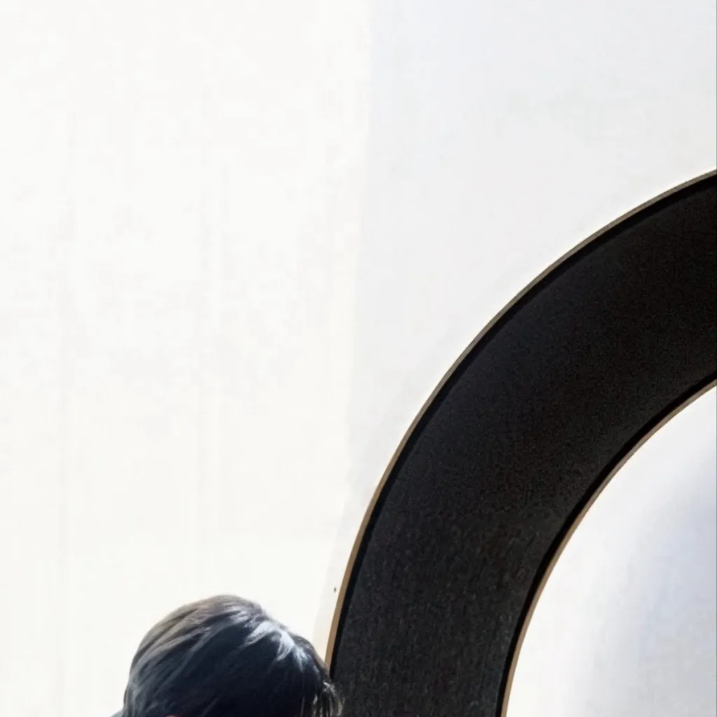 chat with ai character: Lee know (Minho) 