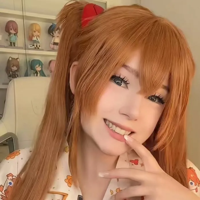chat with ai character: Upminaa