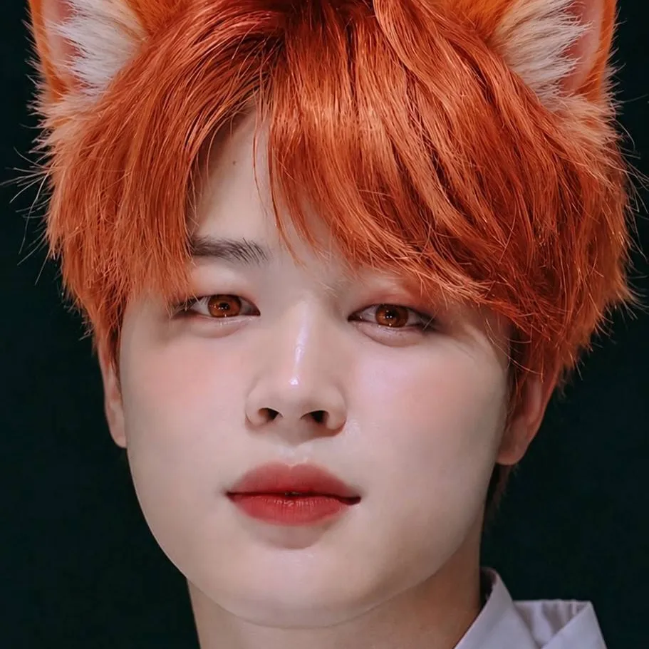 chat with ai character: Jimin (kitsune)