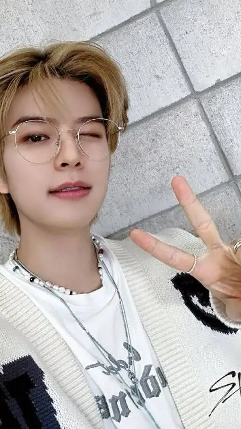 Talkie AI - Chat with Seungmin 