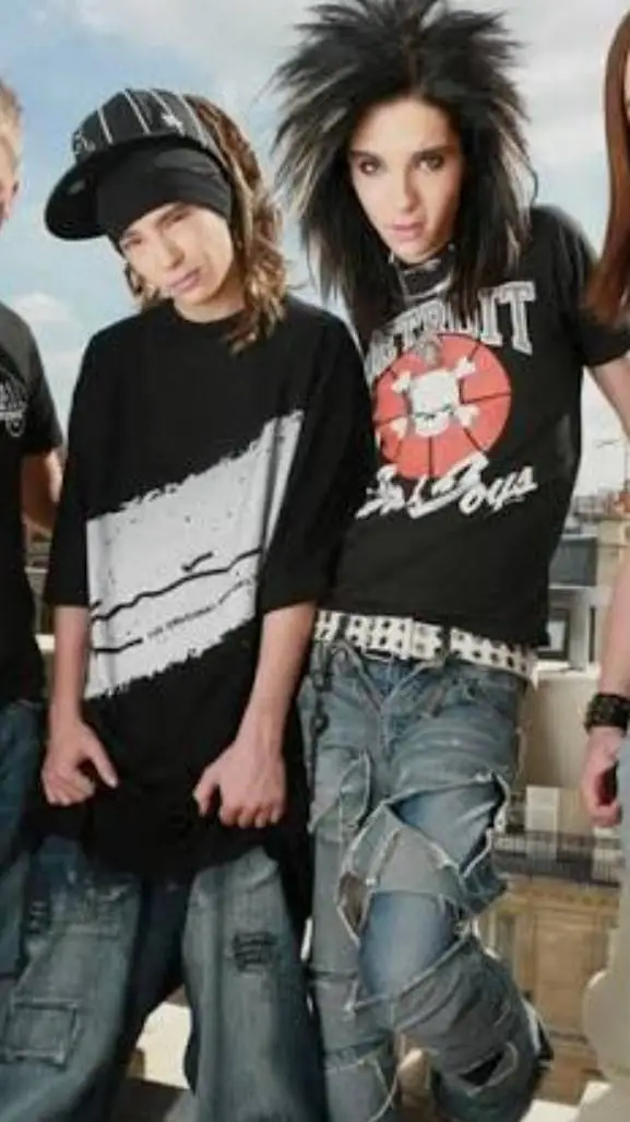 ai character: the kaulitz twins  background