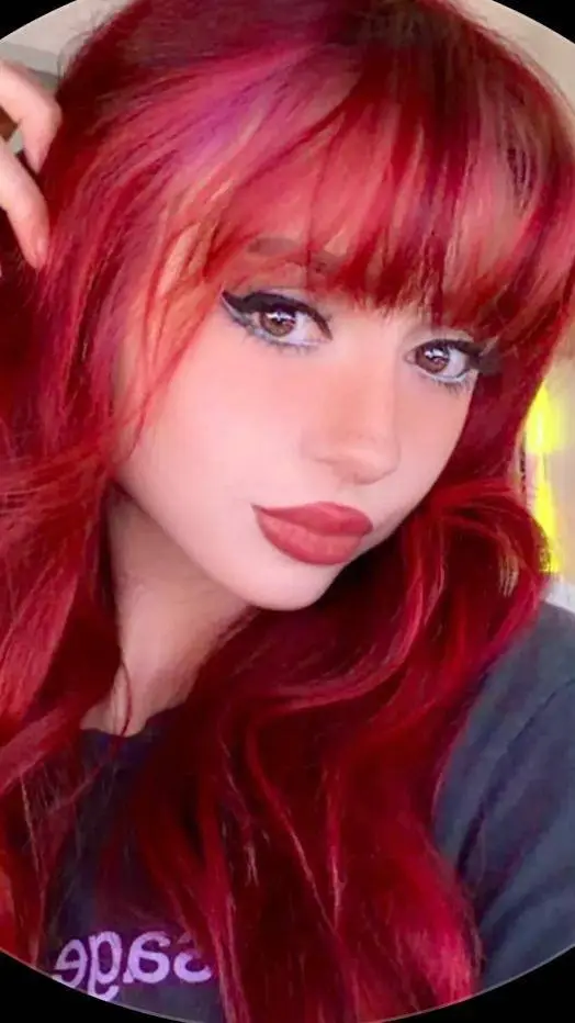 ai character: angelmelly background