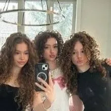 chat with ai character: Kalogeras sisters