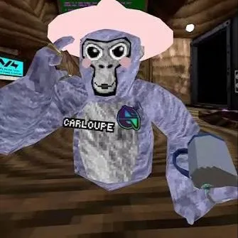 chat with ai character: Carloupe 