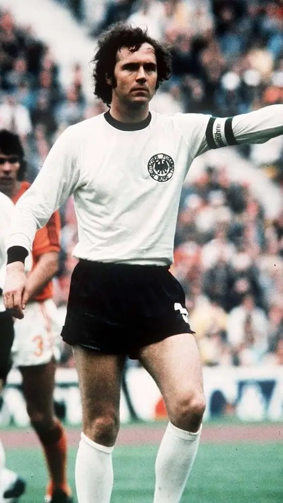ai character: F.beckenbauer... background
