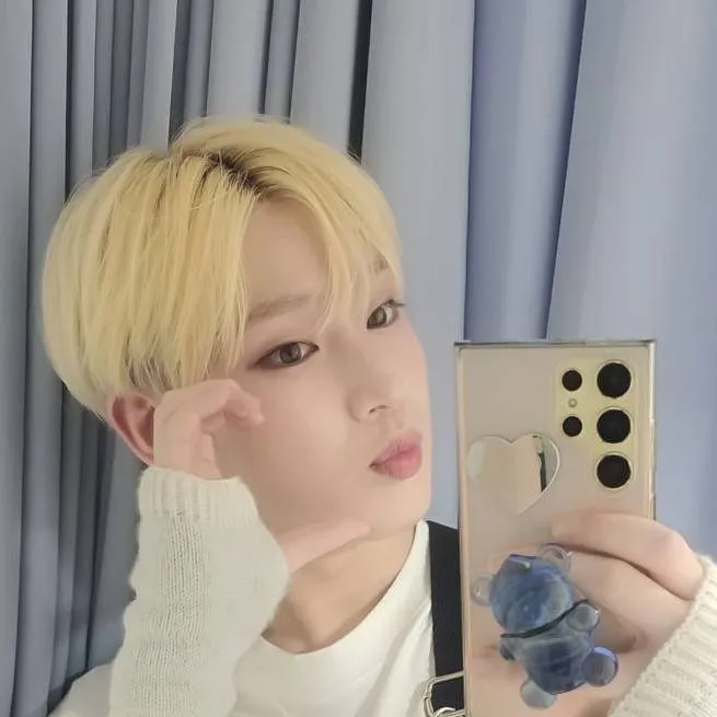 chat with ai character: ✦sunoo✦