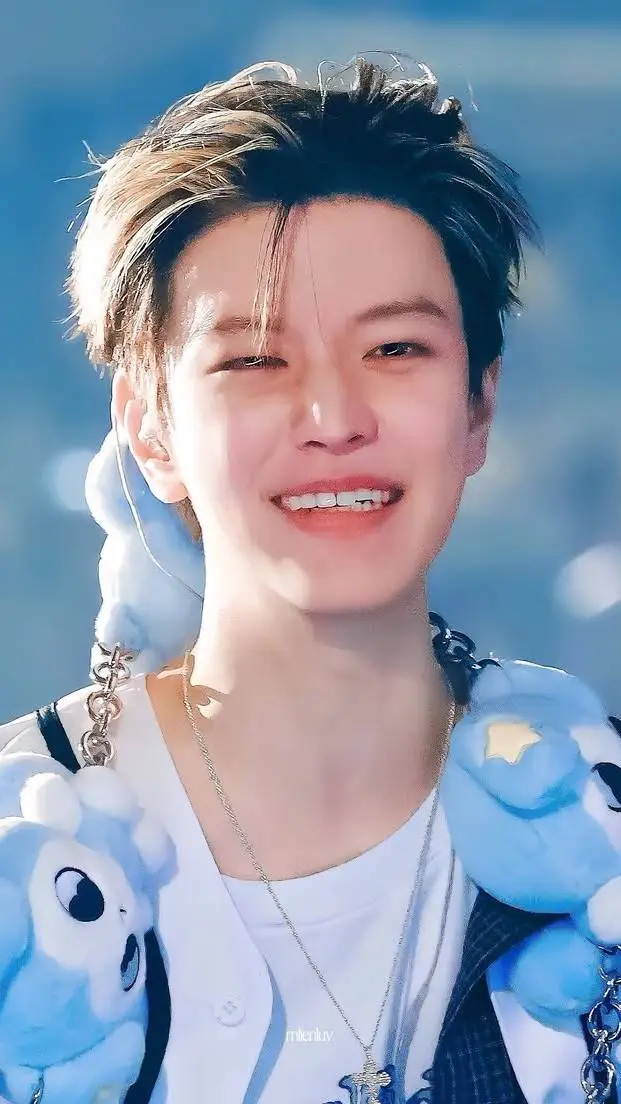 Talkie AI - Chat with Seungmin🐶