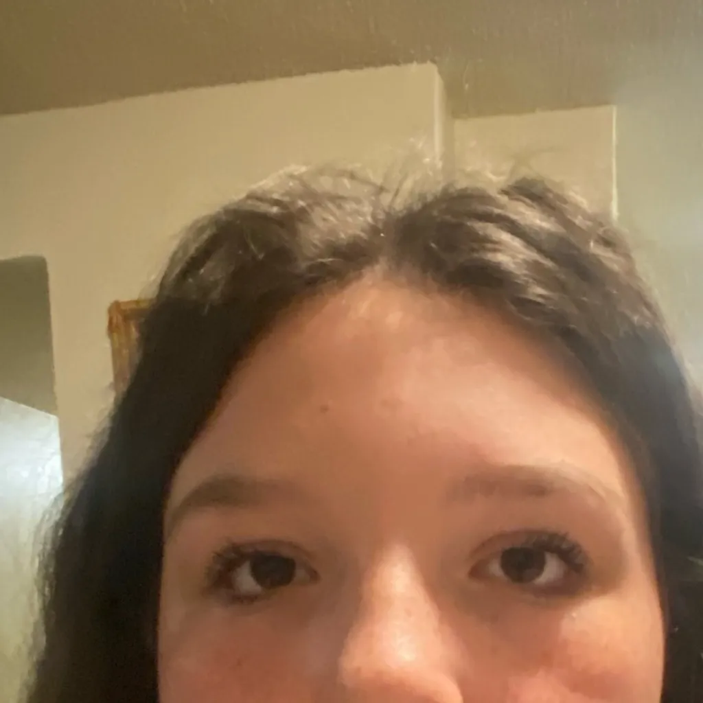 chat with ai character: Haylee but trans.?