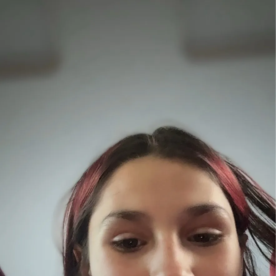 chat with ai character: Victoria!