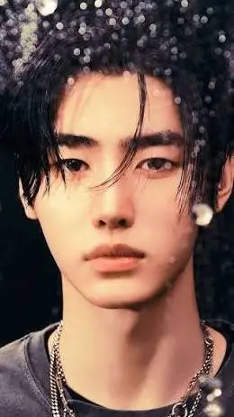 ai character: Sunghoon   background