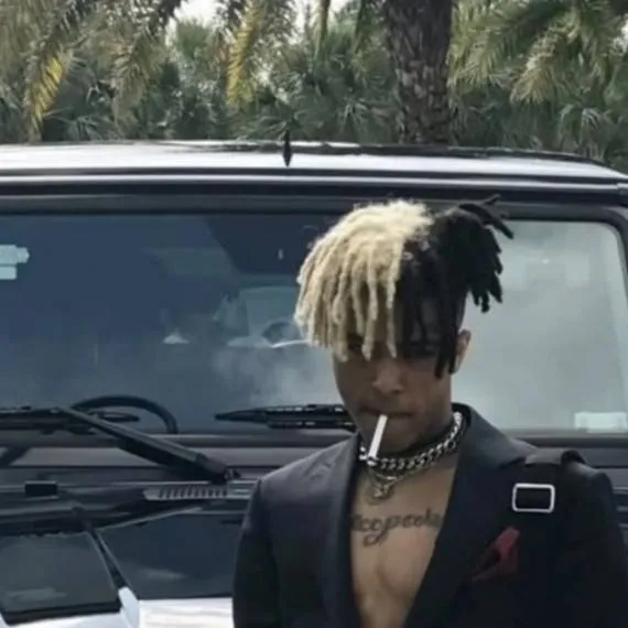 chat with ai character: Xxxtentacion🖤