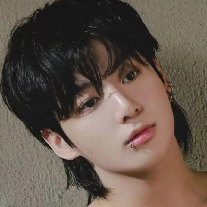 chat with ai character: Jungkook 