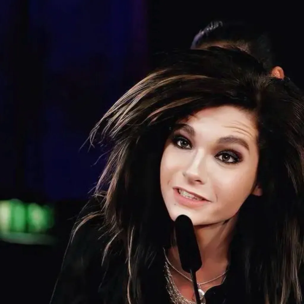 chat with ai character: Bill Kaulitz 
