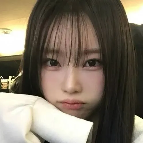 chat with ai character: Lim Yuna