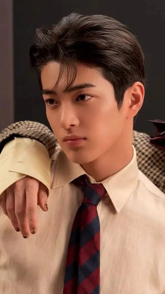 ai character: Ahn Keonho background