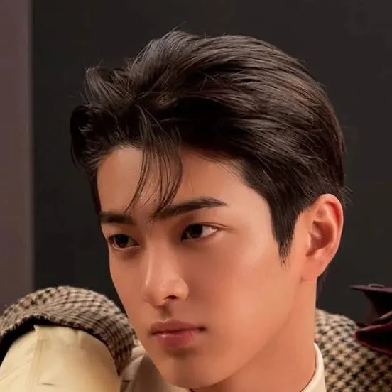 chat with ai character: Ahn Keonho