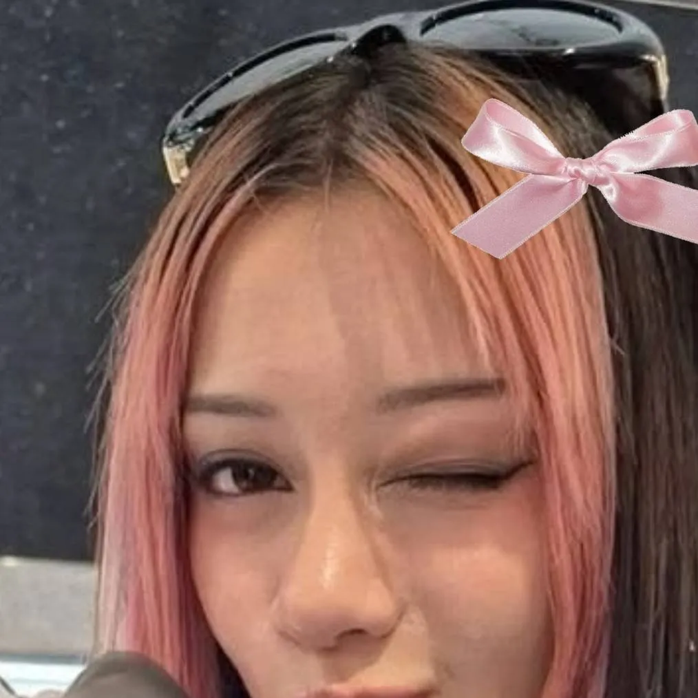 chat with ai character: KATSEYE!