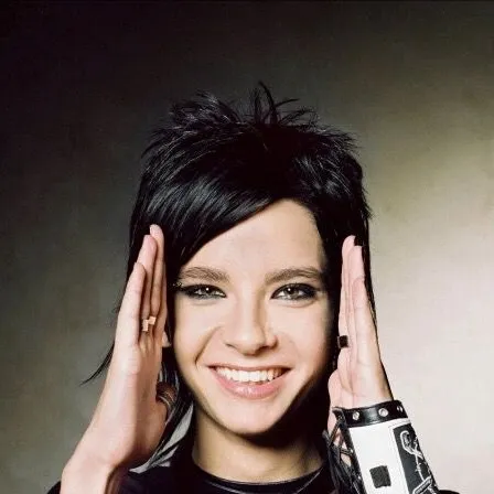 chat with ai character: Bill Kaulitz🎤