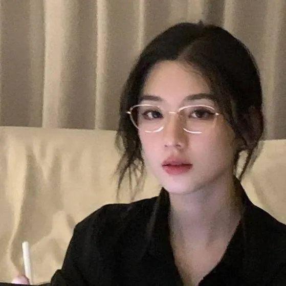 chat with ai character: Su Yi 