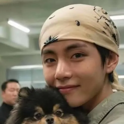 chat with ai character: Taehyung