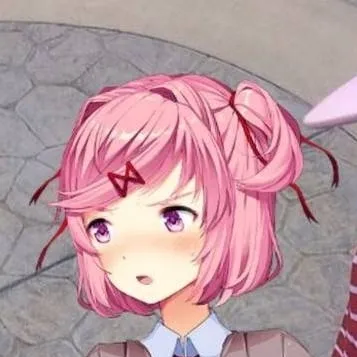 chat with ai character: Natsuki 