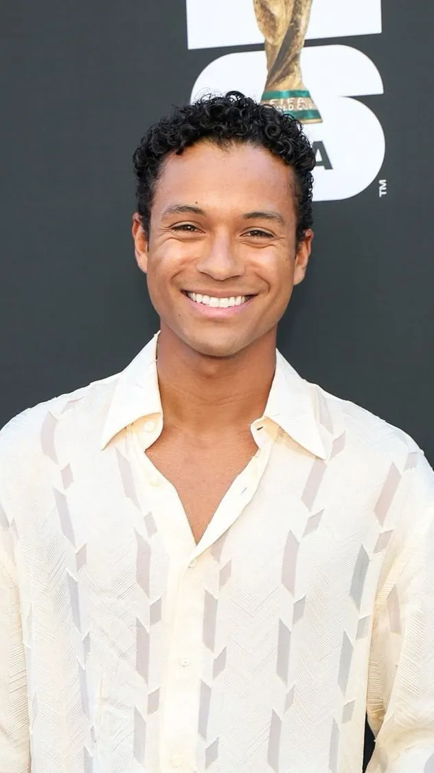 Talkie AI - Chat with Jaafar Jackson 